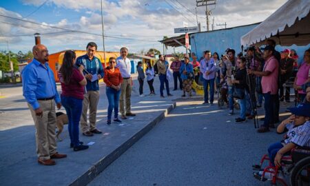 Gestionará Alcalde Mario López, recursos para rehabilitar el drenaje sanitario