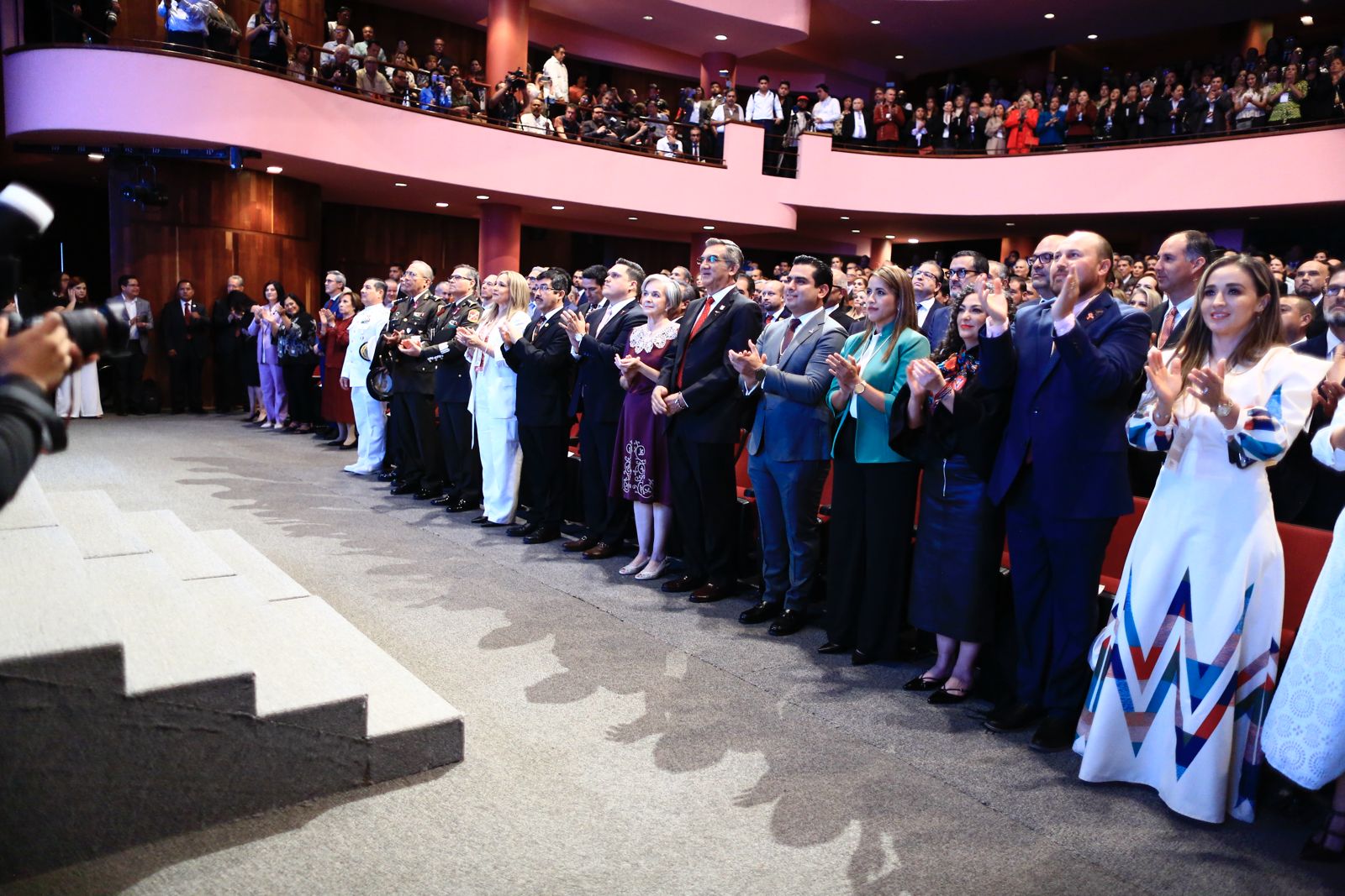 Inicia Américo Villarreal conversatorio "Dos años de memorias de una transformación"