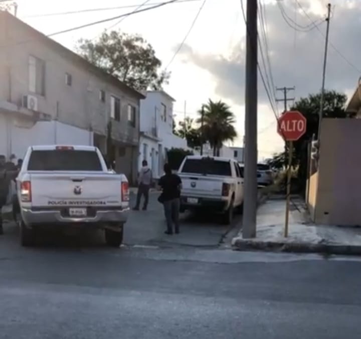 Se roban camioneta con todo y abuelita en Reynosa.