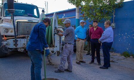 Supervisa alcalde Alberto Granados trabajos de desasolve que realiza la JAD