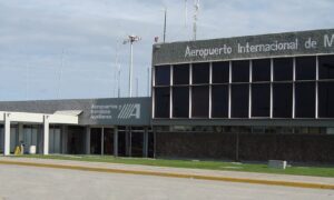 Anuncian nueva ruta aérea Matamoros-Ciudad de México.