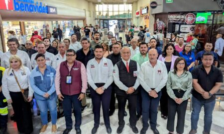 Inaugura el alcalde Alberto Granados el Buen Fin en Matamoros.