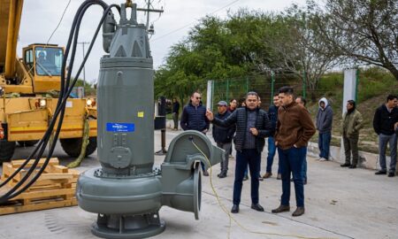 Supervisa alcalde Alberto Granados instalación de nueva bomba en cárcamo del Ejido La Venada